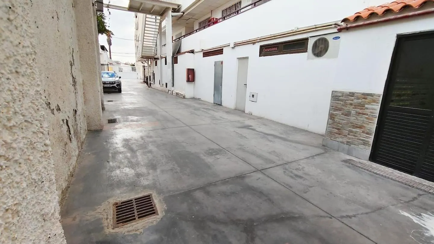 Nice Industrial Studio Teror 206 Playa del Ingles  Apartment Playa del Ingles (Gran Canaria)
